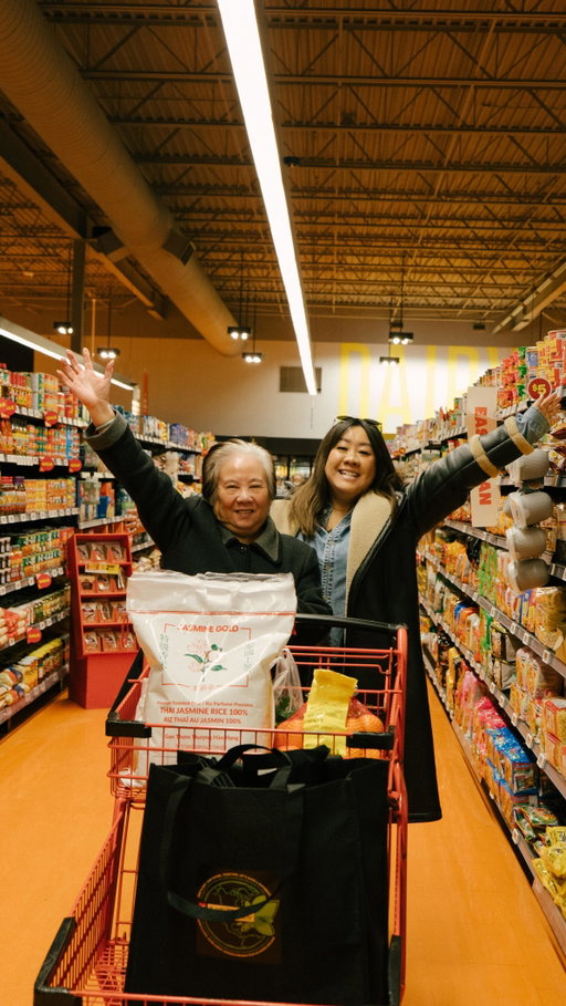 🧧✨ Lunar New Year at our place! ✨🧧
Mama Mel and I are hosting this year and sharing everything we’re picking up to celebrate. 🥰 This Lunar New Year marks the Year of the Fire Horse, a year said to bring transformation, movement, and fresh energy.

We’re stocking up on our favourite Rooster Brand Jasmine Rice and, of course, a bag of fresh oranges a must for Lunar New Year, symbolizing wealth and good fortune 🍊. We love that Loblaws carries 650+ authentic East Asian products, including T&T fresh and prepared items, so we can shop for everything in one place.

Get up to $100 in points, Get $20 in points on your first 5 orders. Code MARTASIA *Terms and conditions apply, see site for details.

Plus, with PC Optimum, we earn points on everyday purchases and redeem them for free items—always a win. #ad

Wishing everyone a happy, healthy, and prosperous Lunar New Year 🧧✨
