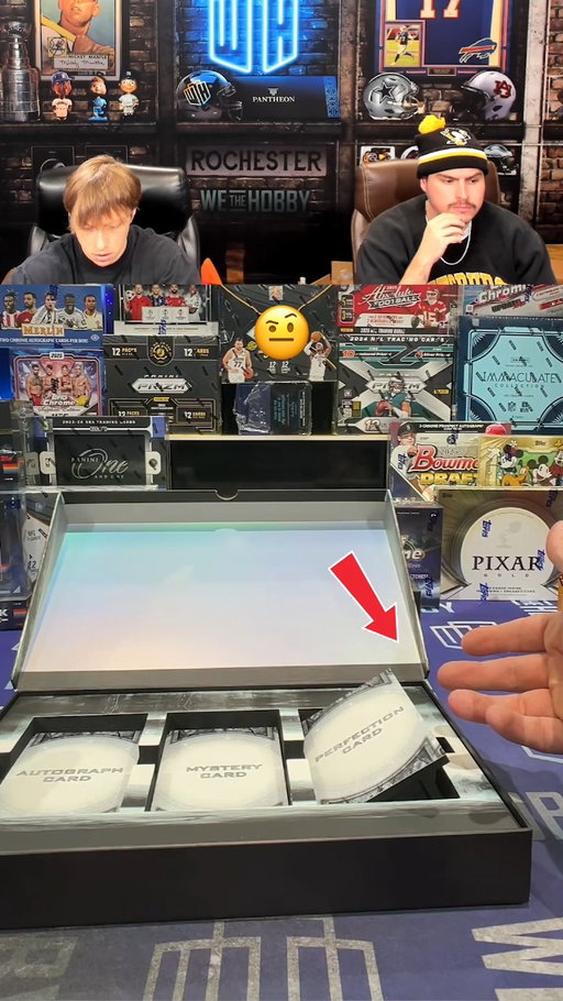 This is easily the BEST box we've EVER ripped 🔥 #tradingcards #marvelcards #topps