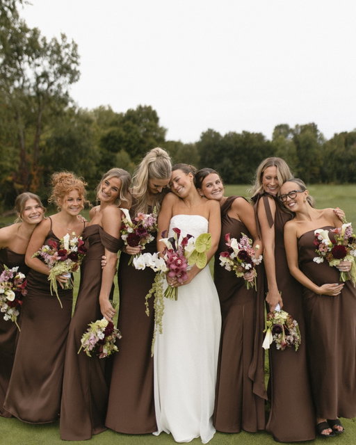Pinterest-perfect with espresso bridesmaid dresses ☕

Bride: @brookenagelkerke 
Photographer: @galleriesbysarajayne 
Venue: @unionatrailside
Florist: @sageandwillowdesign.co 
Hair: @hair.by.aves_ 

.

.

.

.

brown bridesmaid dresses, brown themed wedding, wedding inspo, espresso wedding, brown bridesmaid dress, brown dress, bridesmaid dresses, wedding planning, wedding inspiration, bridesmaid dress inspo, wedding florals, wedding bouquet inspo 

#brownbridesmaiddresses #weddinginspo #pinterestwedding