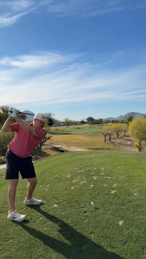 Unfortunately, he’s not much better in his dreams 🤣

#shelbanddyl #golf #dream