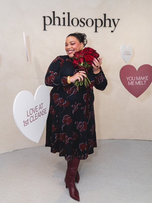 Love was in the air or is it love at first cleanse at @lovephilosophy HQ in New York City 💕✨

Celebrating the launch of their new Philosophy Purity Made Simple One-Step Meltaway Cleansing Balm with the sweetest Valentine’s-themed experience, think masterclass moments with @fricarte and @integrativeskincare , arts & crafts, flower-making, playful photo ops, and the dreamiest spread of bites and cocktails. A day that blended skincare education with creativity, community, and a little romance.

Soft textures, glowing skin, and thoughtful rituals proof that cleansing can be both effective and joyful. Love at first cleanse, truly. 🤍🌹