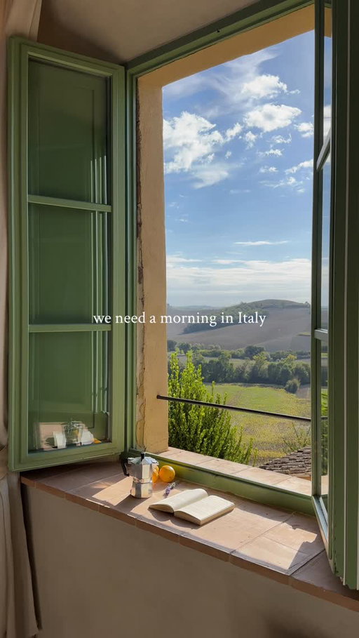 Send this to someone you would love to wake up here with 🤍

📍Tuscany, Italy

—
#italy #tuscany #slowliving #italiancountryside