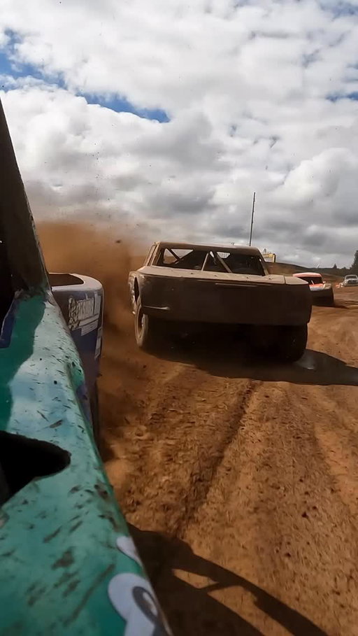 Listening to Pro-4’s EAT never gets old, watch @colemamer35 & @cjgreaves33 battle head to head !!
.
#Pro4 #HorsePower #GodMadeCrandon