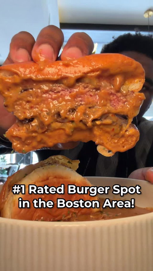 Grading food from @blackrubycambridge located in Cambridge, MA. #bostonfoodies #foodreview #foodie #thaifood #burger