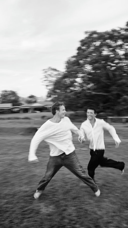 Our engagement story 💍 

#engagement #gaycouple #mlm #surprise #lgbtq