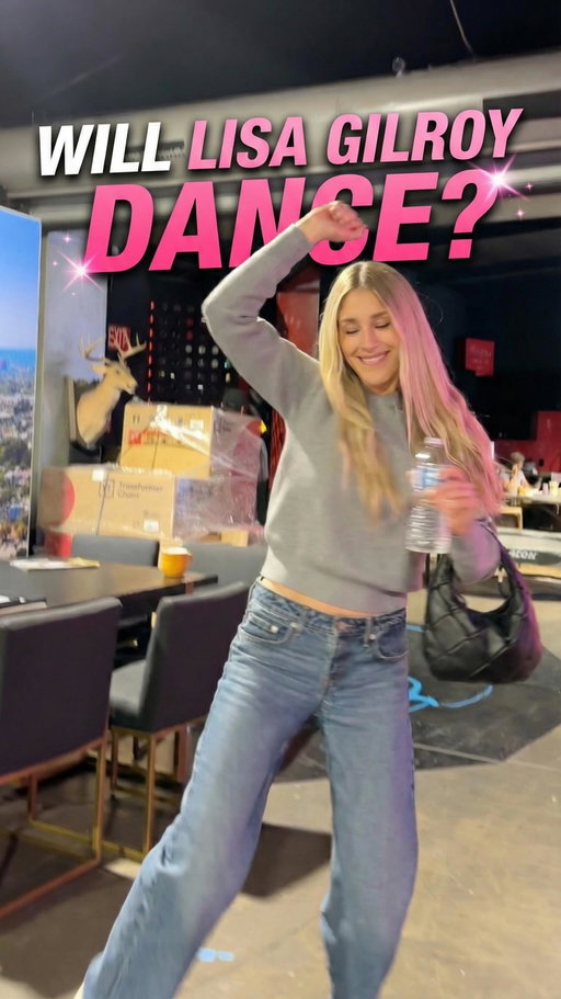 This might have been the last thing @thelisagilroy expected…

But if you know anything about Lisa Gilroy, you know she is going to bring it no matter what! Amazing positivity and light and always down to make people smile!