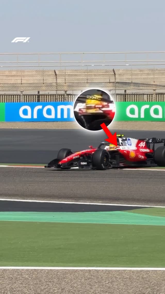 Your first look at F1’s all-new safety lights in action! 🚨

The lights will immediately flash when a car slows below 20km/h, or the engine stops entirely, outside of the garage or pit lane ❌

#F1 #Formula1 #F1Testing