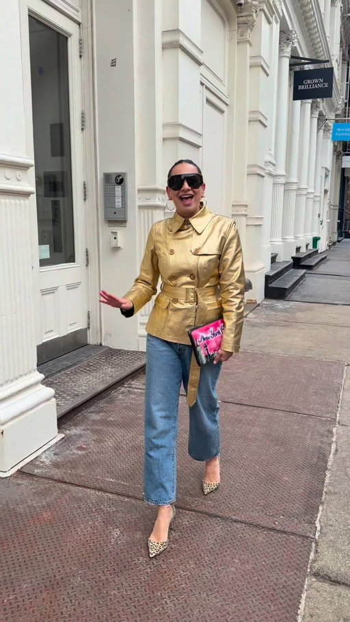 My perfect NYFW fit is always filled with fabulous secondhand finds! @poshmark #poshmarkpartner