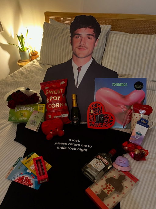 win our valentines survival kit & 4 tickets to indie rock night this thursday !!!! 💕💖💗

because who doesn’t need a life size cut out of jacob elordi, a fontaines vinyl & a bullet vibrator x 

here’s how to enter 😛
- follow us @indierocknight 
- tag 3 mates in the comments
- share this post to your story !

we’ll announce a winner thursday at 5pm <3 
obvs you must be 18+ to enter. and be free this thurs to come down to tokyo, have a boogie & collect your prize !! :) 

i fear this is everything you need to get through valentines if you’re taken, single or in a situationship. good luck !!! xxxx