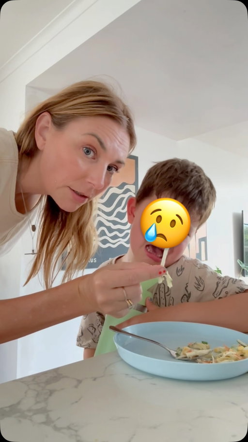 Day 759 of trying to get my kid to eat new sh!t : COLESLAW #tastetest #toddlerfood #kidsfood