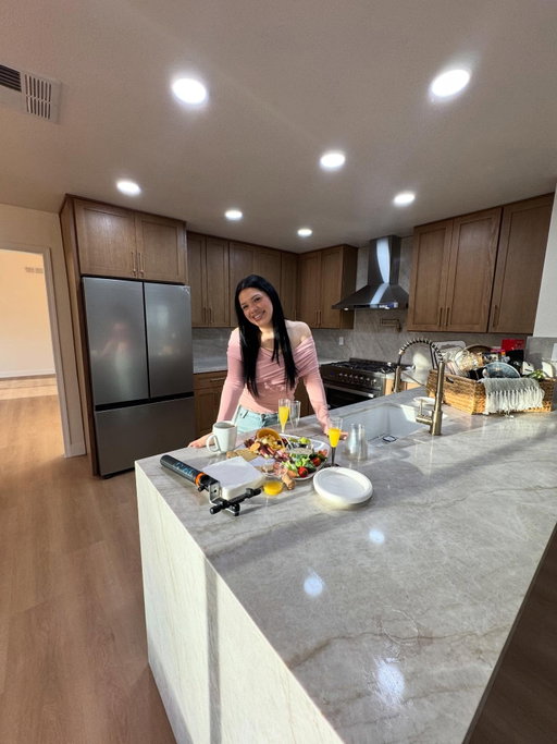 WE DID IT 🥹We bought our 2nd house 🏡
These last few days have been an emotional rollercoaster in the best way. Im so full of gratitude and so thankful to God and thankful for you guys who have shown us support over the last decade. God is good ALWAYS!!! 11 years ago today on this very date, I uploaded my very first YouTube video. And today 11 years later I celebrate in my new home 😭🔑

Thank you to my amazing realtor @rosa_therealtor18 for helping us find the perfect home and for surprising us on closing day!! The SWEETEST realtor ever.