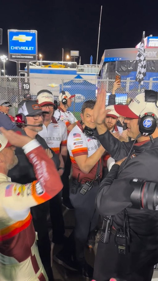 It’s a @23xiracing x @jrmotorsports party! 🎉 

As the No. 99 falls out of the top 10, @corey.heim & @j_allgaier are LOCKED IN to the 2026 #Daytona500
