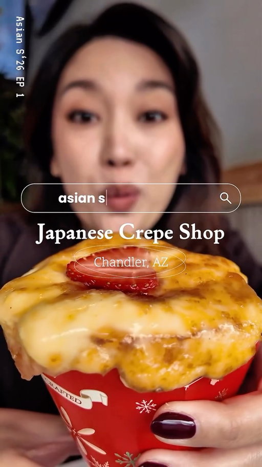 ✨ New Japanese Crepe Shop in Chandler, AZ

Yes, I finally made it to T-Swirl that recently opened up in Chandler near 99 Ranch. This brand started in Tokyo, Japan and is known for it’s creative and fun crepes. They offer savory and sweet crepes here. Each order is made fresh and its not too sweet haha.

Tip: 
🍓GET THE MINI CREPES for better filling to crepe ratio! Cap intended!
🍓Since these crepes are served as a cone, it can get a little messy so grab extra napkins.

Whether you’re grabbing a quick bite solo, treating yourself on a rough day, or going out with friends, T-swirl is worth putting on the list.

What we tried:
🍓Lychee romantic crepe - Mini Size
🍓 Crepe Brulee with strawberries - Regular Size

If you’ve tried them, let us know which flavor was your favorite in the comments!

 📍 @tswirlcrepe.az 
🚗1900 W Chandler Blvd UNIT 22, Chandler, AZ 85224

#TSwirlCrepes #ChandlerAZ #panthereats #ChandlerEats #LocalChandler