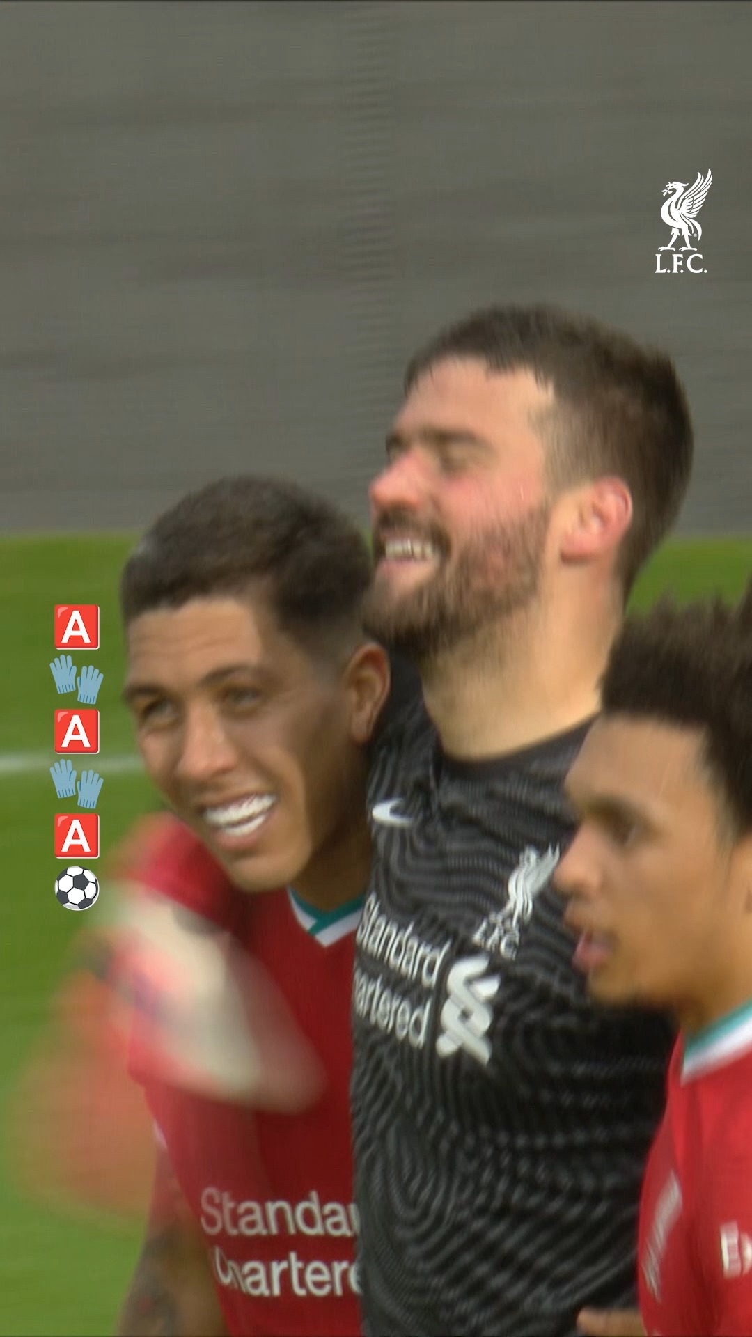 250 #PL appearances
102 clean sheets
3 assists
1 goal 

Alisson Becker. 😮‍💨