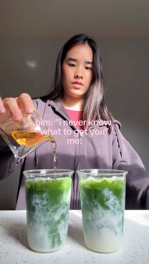hint hint💌

-nami matcha strawberry chawan
-FLUR espresso glass
-ippodo ummon matcha
-kinto 430ml cast glass