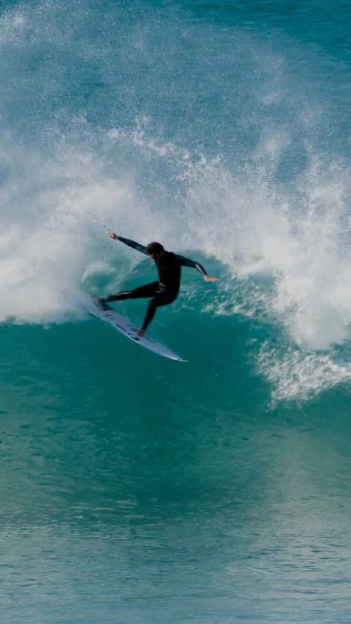 On another level. @filipetoledo making it look easy! 🔥 #TeamOakley 🎥: @hampositive