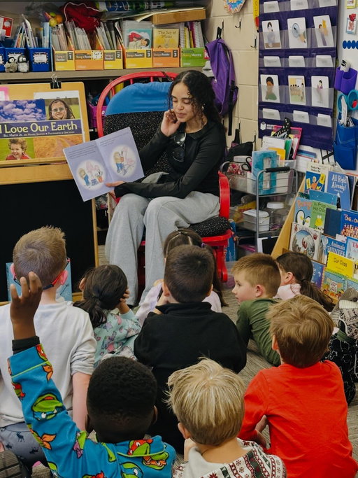 Big teammates. Little learners! 💜
Our volleyball players have teamed up with a Lower School class through the Adopt-a-Class program. From reading and classroom activities to games and mentoring, these student-athletes are making a difference off the court too.
Building leaders. Spreading smiles. Strengthening our school community. 🤝🫶

🔗Link in stories for more!

#montverdeacademy #volleyball #volleyballbuddies #rolemodels