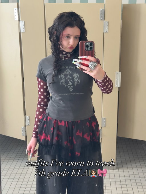 pants are my new best friend👯‍♀️👩🏻‍🏫🫂🎀🖍️🧐🧠
⭐️which is your fav???⭐️