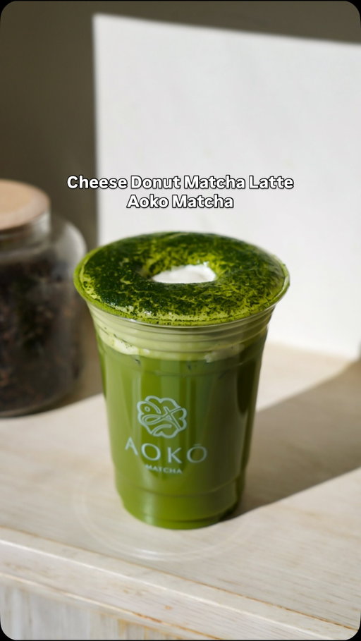 Determined to try all the matcha lattes in nyc 🍵 

Got this one from @aokomatcha and will have to visit when its warmer to check out the matcha ice creams! I overheard someone getting the black sesame ice cream but it was too cold for me to try any ❄️

What other matcha spots should I try?

#matchalatte #matcha #nyc #nyceats #eatingnyc