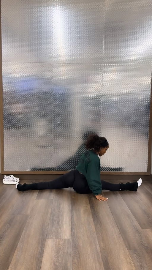 Challenge accepted w/a little hot honey🌶️

Saw this challenge over 5xs today so of course I joined the girlies! 

Who’s next?!😍

#qui2health #challengeaccepted #motivation