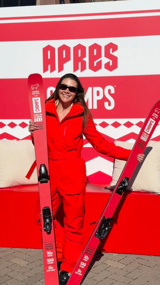 A weekend in Steamboat! This was such a fun trip and a bucket list spot for me. It was a weekend fueled by @chomps, the official protein snack of ikon pass! #chompspartner