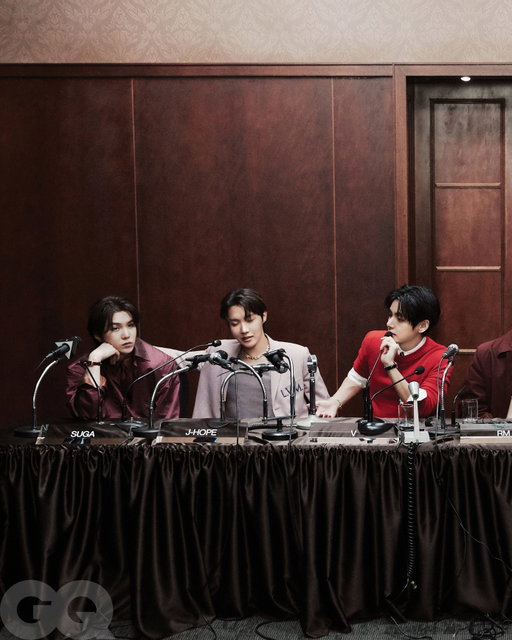 BTS BEGINS AGAIN
In the past four years, the members of BTS have grown as artists and men, completing their mandatory military service and launching distinct solo careers to huge success. Now, their fans are bracing for the band’s reunion—the most eagerly anticipated comeback in recent music history. 

“It’s going to be quite different from the BTS albums and sounds that you’ve been listening to,” teases Suga. “You’re going to see a more mature side of BTS this time around.”

Read as the boys of @bts.bighitofficial talk about their return to each other and their fans, what they learned in their time apart, and what they see for the future of the biggest band in the world at the link in bio. 

Story by @raymondangas 
Photographs by @jangdukhwa
Styling by @mobolajidawodu
Makeup by @da_a_reum and @shinae.lee
Hair by @bit.boot_naejoo @bit.boot_hansom @bit.boot_kimhwayeon
Set design by @jeon.minkyu
Lighting Direction by @khj____gf
Produced by @_nuhana
Executive Producer: @sooh_hwang
Producer: @sebbbing
Line Producer: @hwsunyoung @_justcallmecherry