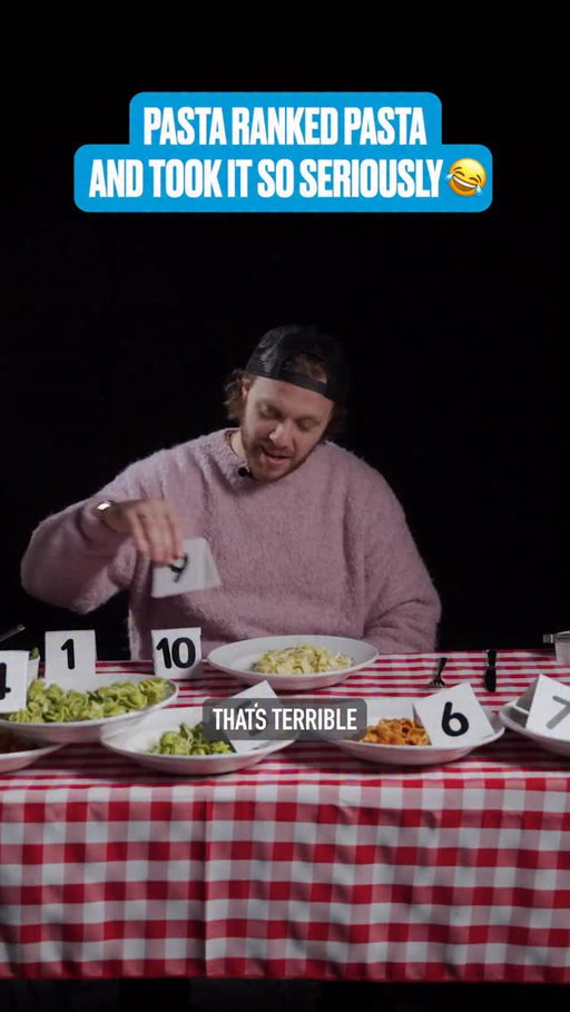 Pasta takes his pasta seriously 🍝😅 @davidpastrnak 

Watch David Pastrnak’s full blind ranking of ten different pasta dishes on the Bauer YouTube channel 🚨