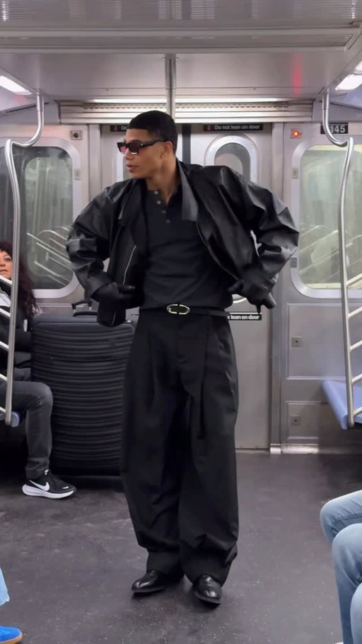 Subway fit checks

Jacket - @yhoneofficial 
Shirt @maverik.studio 
Bottoms @yhoneofficial 
Watch @cascalia_ 
Glasses @seesonvn