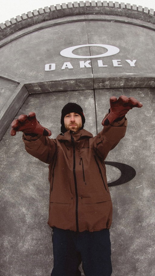 Follow @sagekotsenburg and explore the Outpost from within.