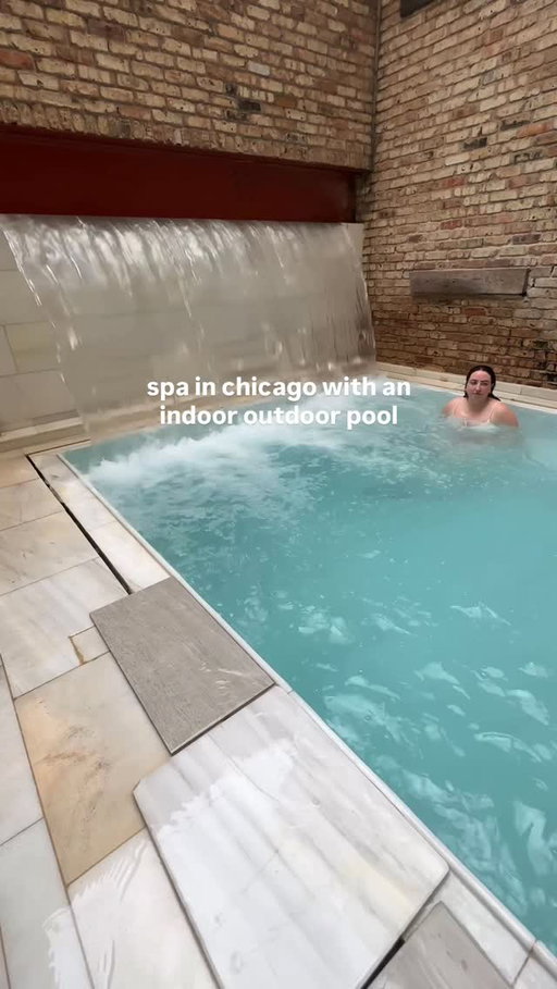 imagine experiencing this when it’s snowing 😍 📍@aireancientbaths 

#chicagospa #luxuryspa #thingstodoinchicago #chicago #chicagospaday