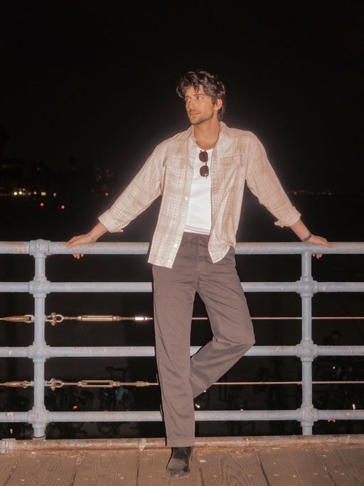 Back to my Venice roots in @abercrombie #abercrombiepartner