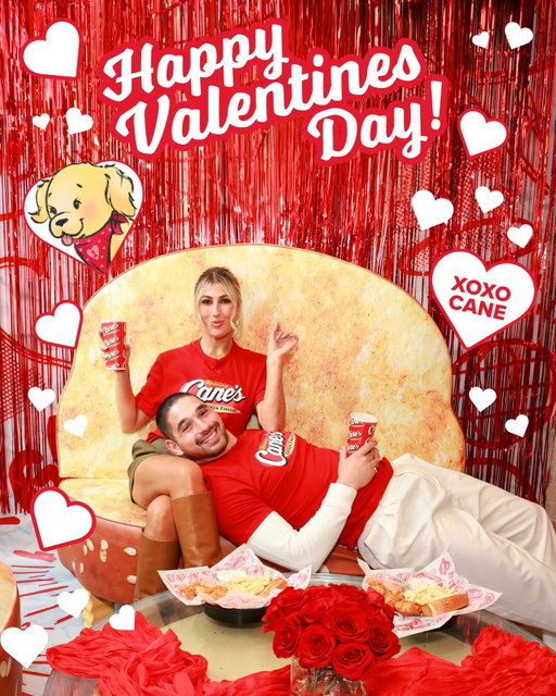 @theemmaslater & @alanbersten choreographing their first Valentine’s Day together at Raising Cane’s 💃🕺