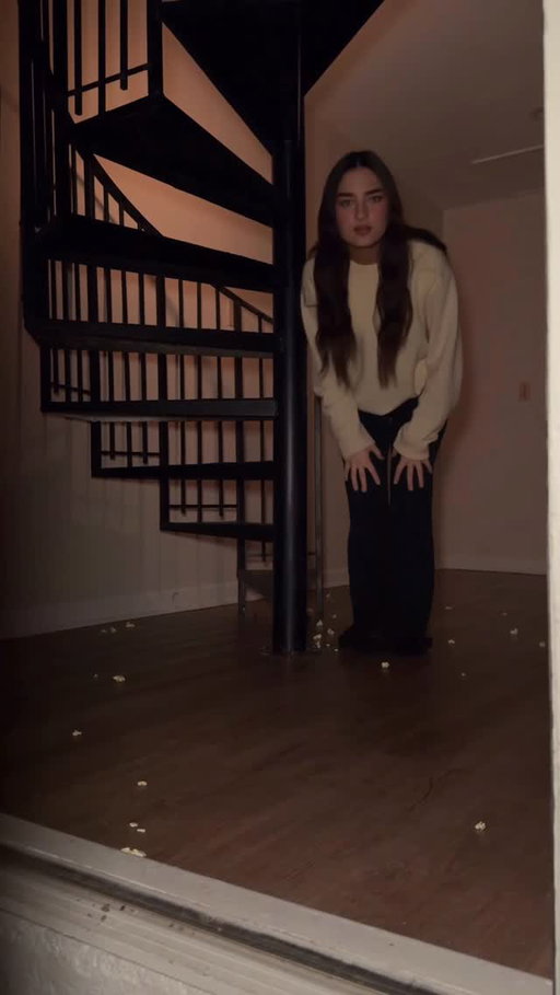 Whatever you do, DON’T drop the popcorn… #feverdream #horror