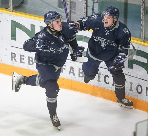 Friday night W ✅ OUA West Division and a bye to round 2 on the line tomorrow night. 

purchase.thunderbay.ca 

7-3 FINAL

#HearTheHowl