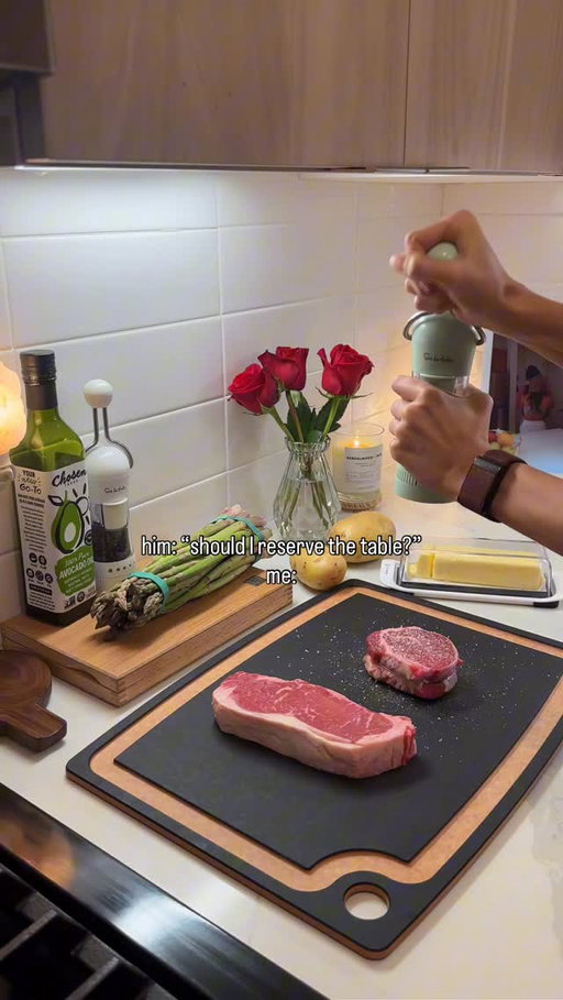 Baby I am the table 💁🏻‍♀️🤭 #dinnerideas #steaknight #vdaydinner #steakdinner