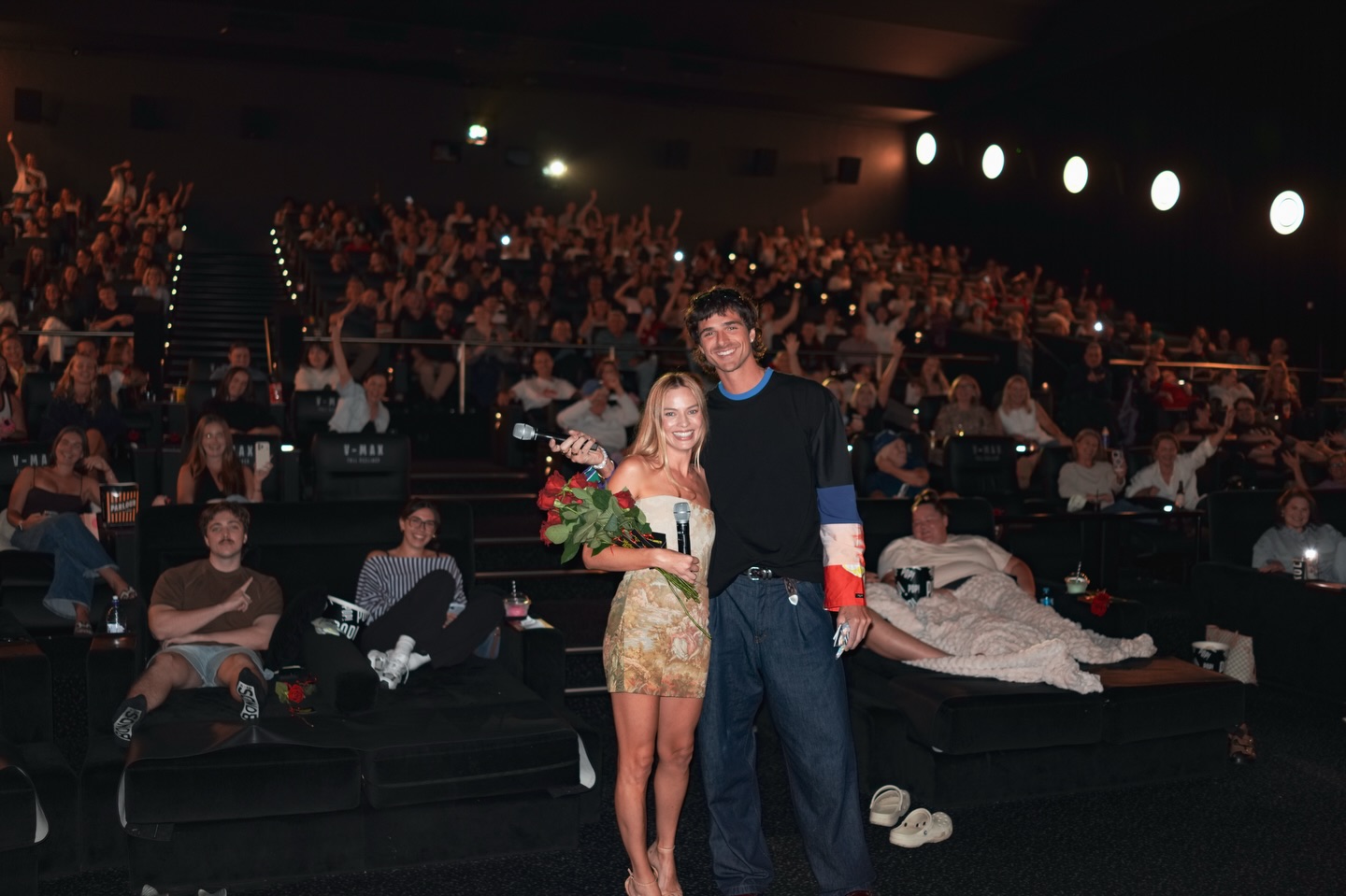 A Valentine’s Day treat! Margot Robbie & Jacob Elordi surprise cinemagoers at screenings of #WutheringHeightsMovie in Queensland.