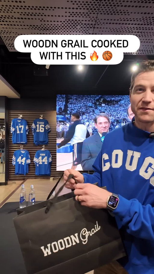 The folks at @woodngrail absolutely COOKED with this one! 

#utah #utah #byubasketball #big12 #collegebasketball