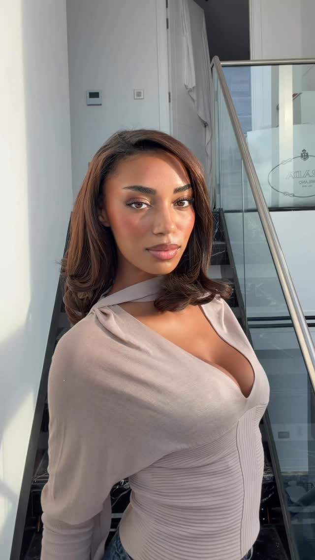 Happy valentines my loves ❣️ I just filmed a makeup tutorial and it was blurry 🙃