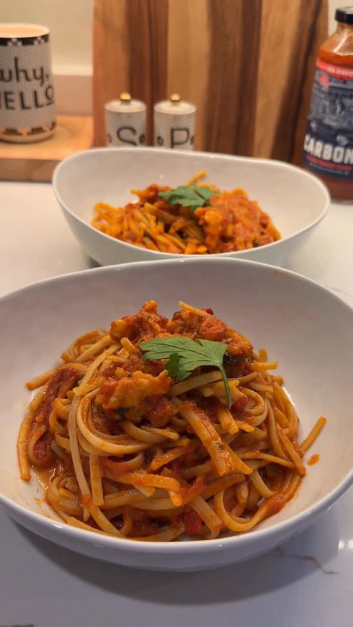 Lobster Fra Diavolo made easy & deliciously with @carbonefinefood simmer sauce ❤️ Happy Valentine’s Day! #carbonepartner