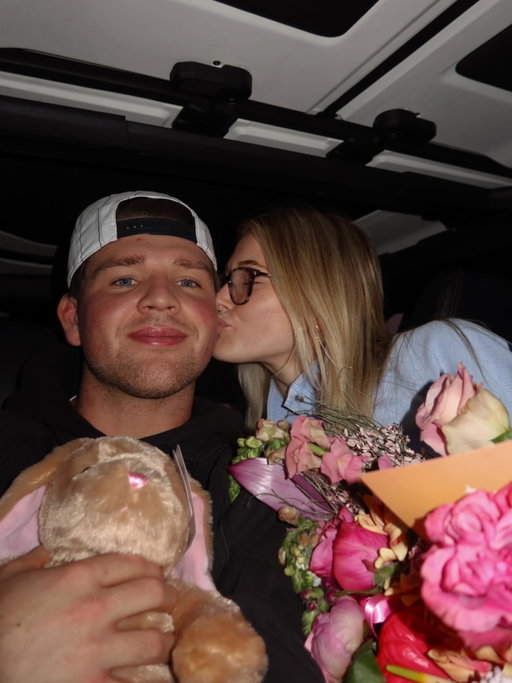 Thank you for always making me feel so loved and special everyday!! Lucky to have you as my valentine I love you so much @walkerlyons ❤️‍🔥✨🥹
