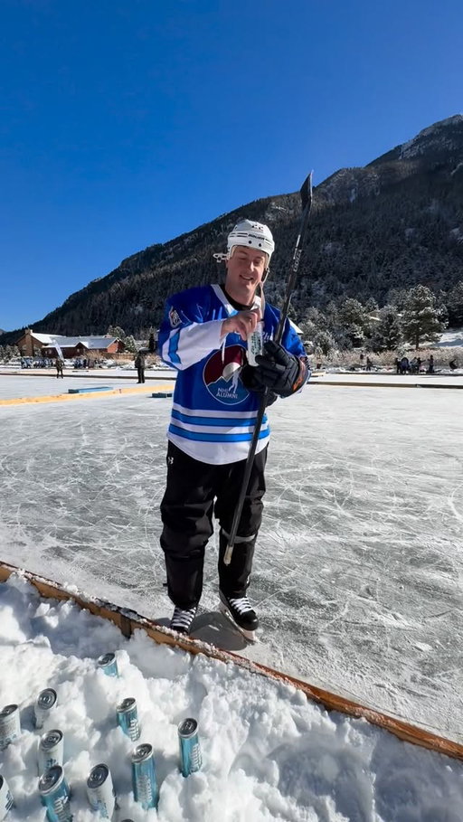 Chilly x Colorado Pond Hockey 🏒
