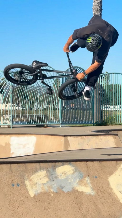 January Mix!! - Enjoy. 🔥🤞🏻🕸️ @monsterenergy