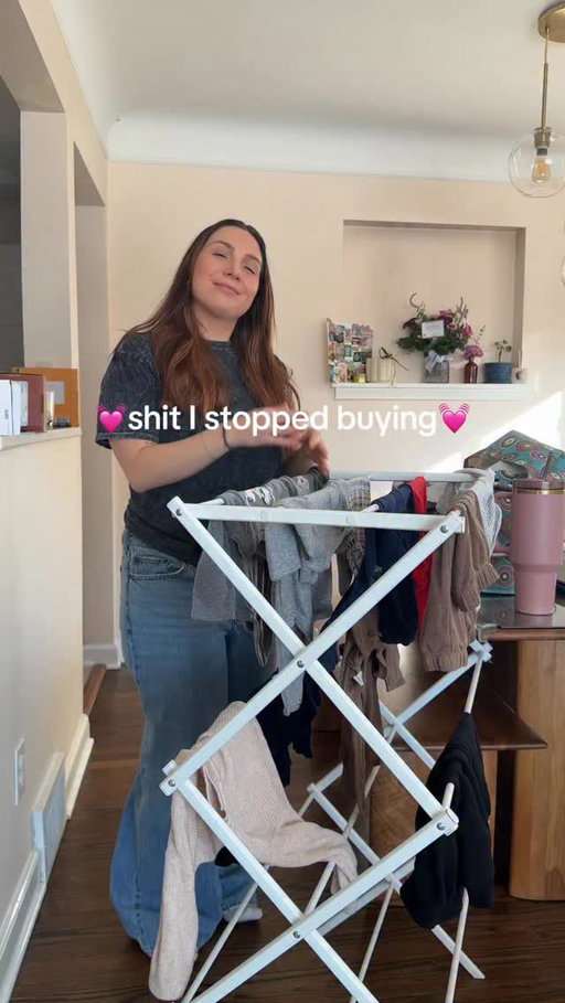 happy vday 💞 here’s some more shit I stopped buying to save money and reduce my waste!! 

Comment “swap” for a link with everything mentioned! But always use what you have first + shop consciously 🫶🏼

If you like deinfluencing, conscious consumption, and mindful mothering— i think you will like it here!! 

#savemoneyhack #frugalliving #deinfluencing #nobuy #consciousconsumer