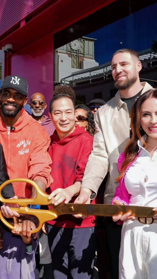 Ribbon cut. Doors open.

ANTA Beverly Hills is live!

Kyrie. Klay. The tribe showed up. Respect to the Mayor, the Chamber, and our CEO Samuel for marking the moment special with us.

From China to LA — we’re just getting started.
#KeepMoving
