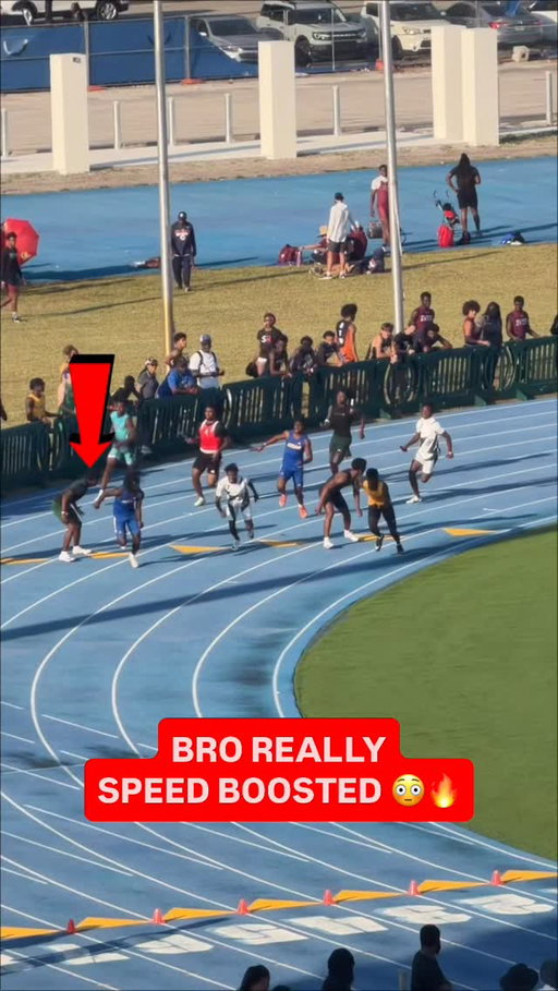 He was FLYING. SHEESH 🤯🔥 @retiremoms0_ @louiebinginvitational

3⭐️ WR Jacob Thomas TOOK OFF on the medley relay.