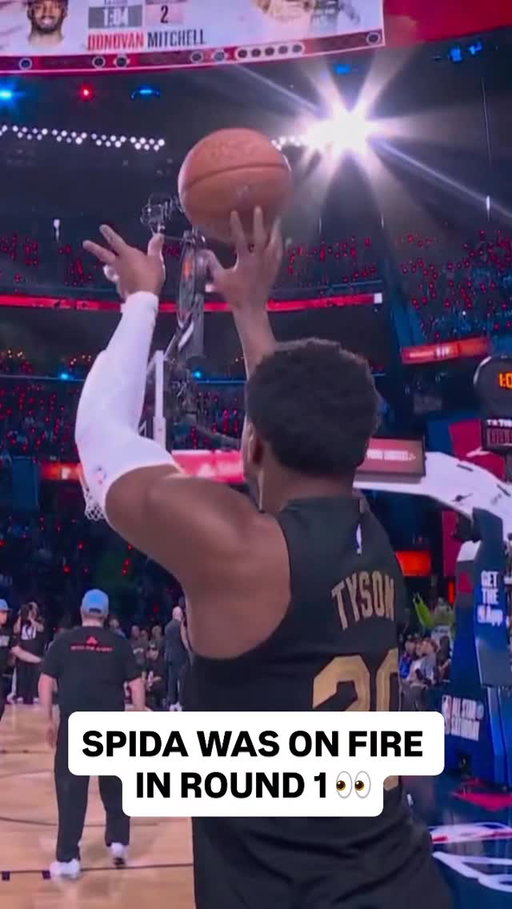 The sweatpants, the @jaylontyson_ jersey… @spidadmitchell had it GOING 💯 The @statefarm NBA 3-Point Contest on NBC & Peacock!
