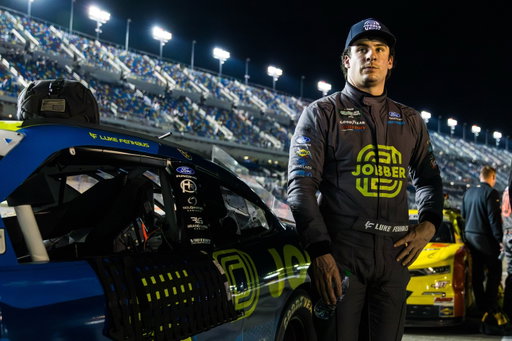 A tough, but tenacious debut at @daytona. An accordion-style stackup on the start damaged the nose of our @jobber Ford Mustang, but we hustled to make repairs and grinded out a solid finish in our @nascaroreillyap debut. Onto @echoparkspeedway near Atlanta. 💪

#nascar #oreillyautoparts #daytona