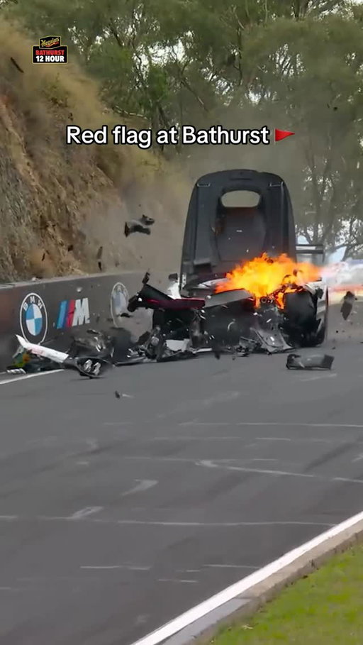 The cause behind red flag conditions at Mount Panorama.

#B12Hr