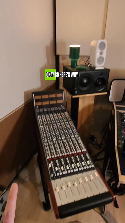 I love modular consoles like this mini SSL4000E by @mark1_pro_audio 
Should i talk about stuff like this more often?