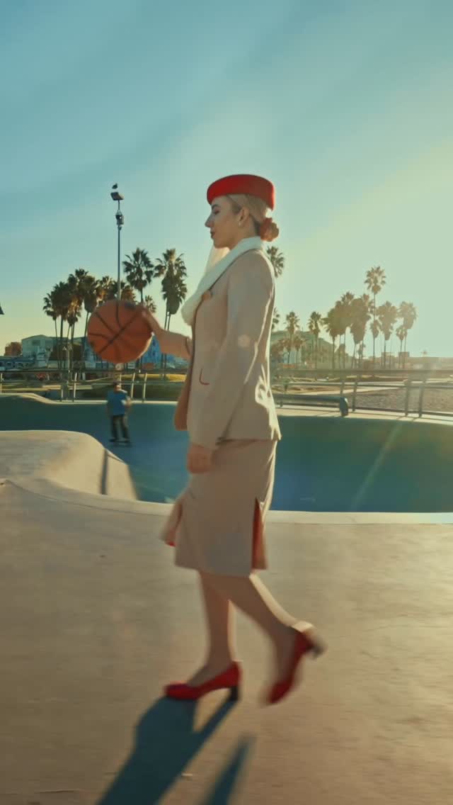 The @emirates Cabin Crew showed out for the NBA All-Star Game Ball Delivery! ✈️🏀